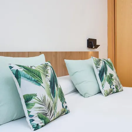 Daniya Hotel